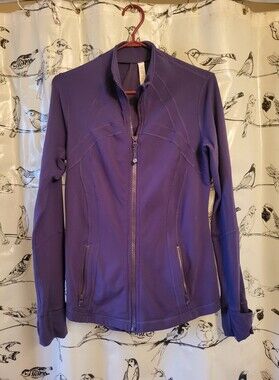 Lululemon Women's Purple Full-Zip Jacket